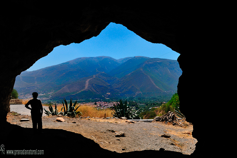 Cueva de Sortes (Orgiva). Paisajes de Granada